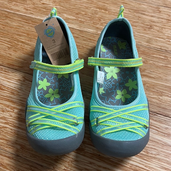 Shoes Map Girls Velcro Mary Jane Shoes Poshmark
